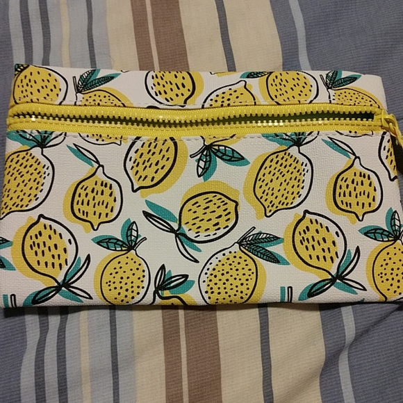ipsy Handbags - Ipsy cosmetic bags